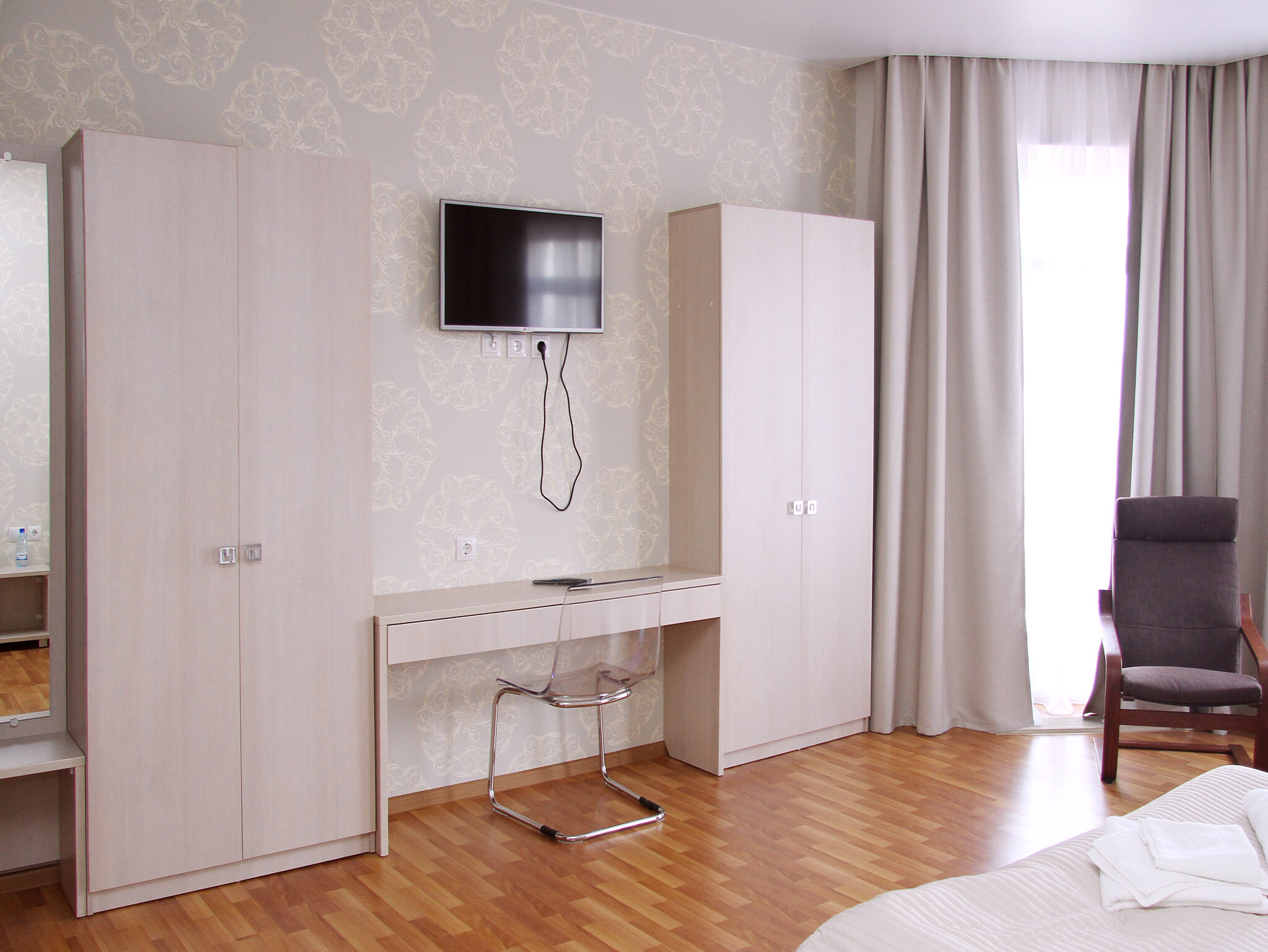 Люкс с кроватью размера «king-size» и балконом