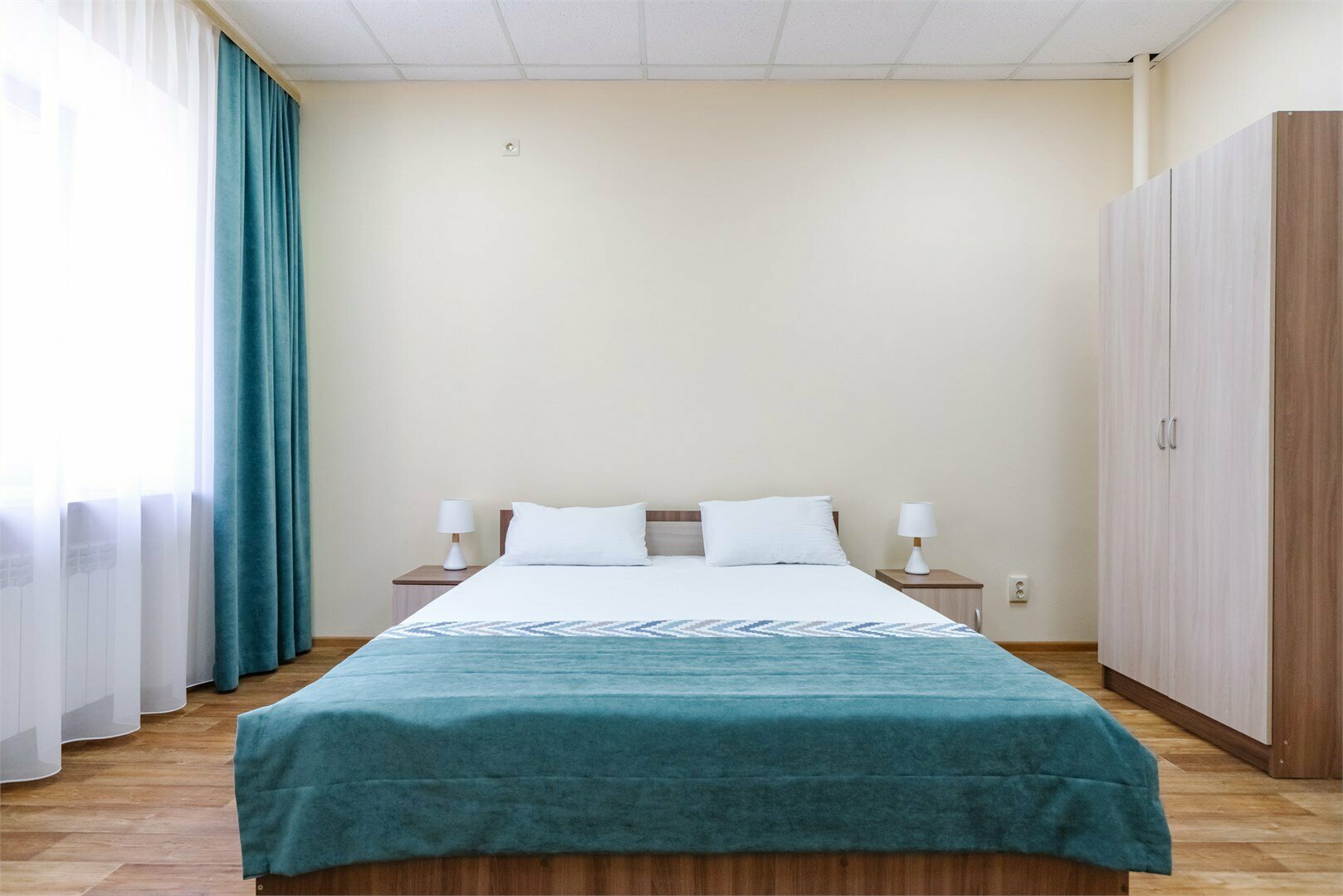 Стандарт с двуспальной кроватью