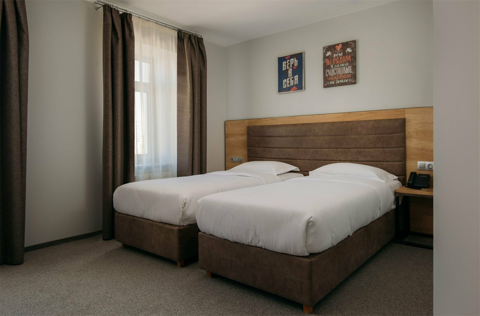 Улучшенный номер с двумя кроватями