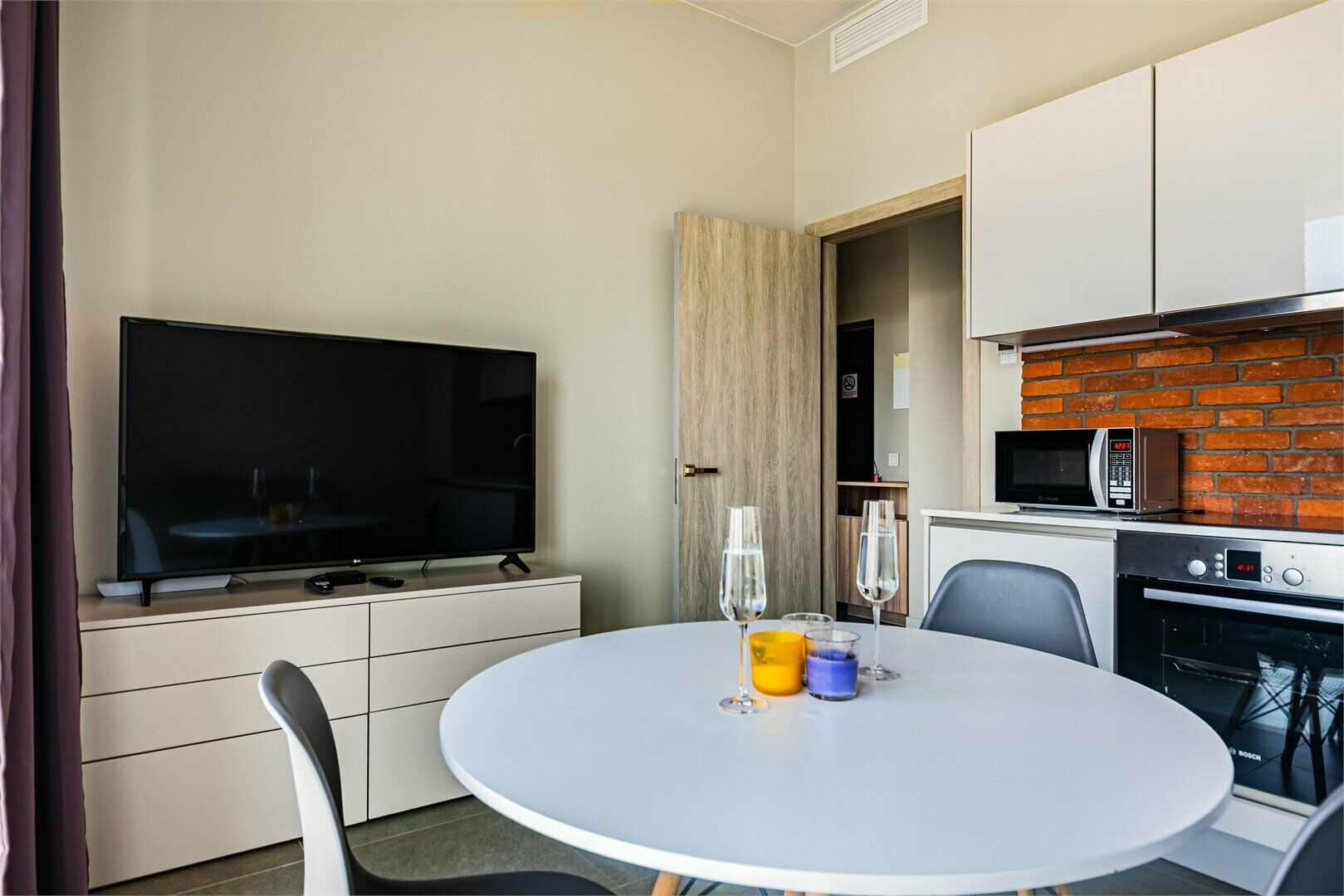 Апартамент для 3-х гостей с видом на город