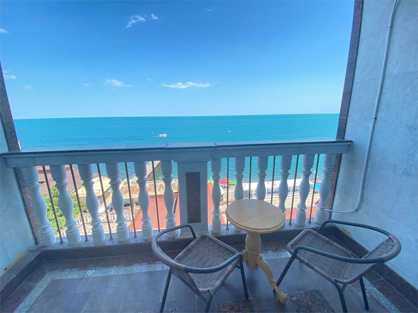 Трехкомнатные апартаменты с видом на море № 23