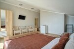 Улучшенный люкс с кроватью размера «king-size» в Сан Сити