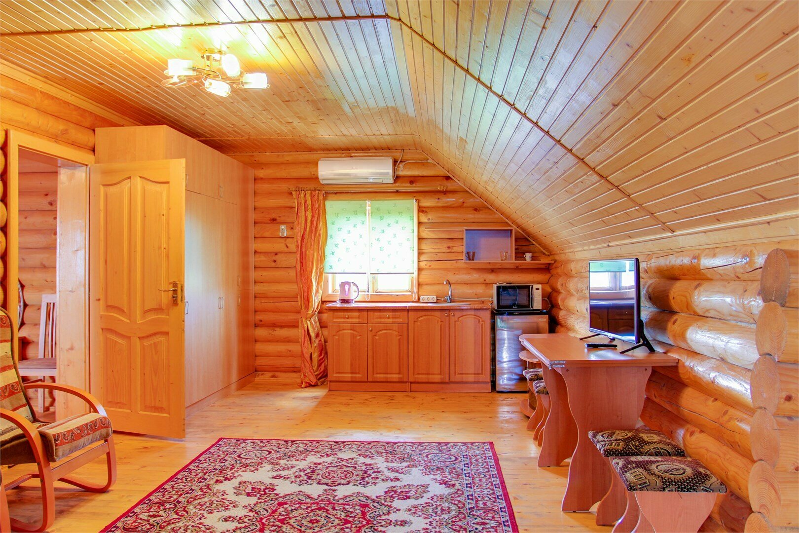 2-комнатный в коттедже 1 этаж