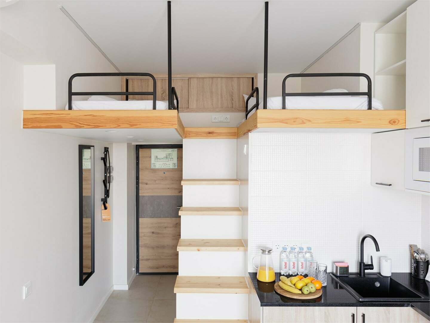 Четырехместный номер с видом на море