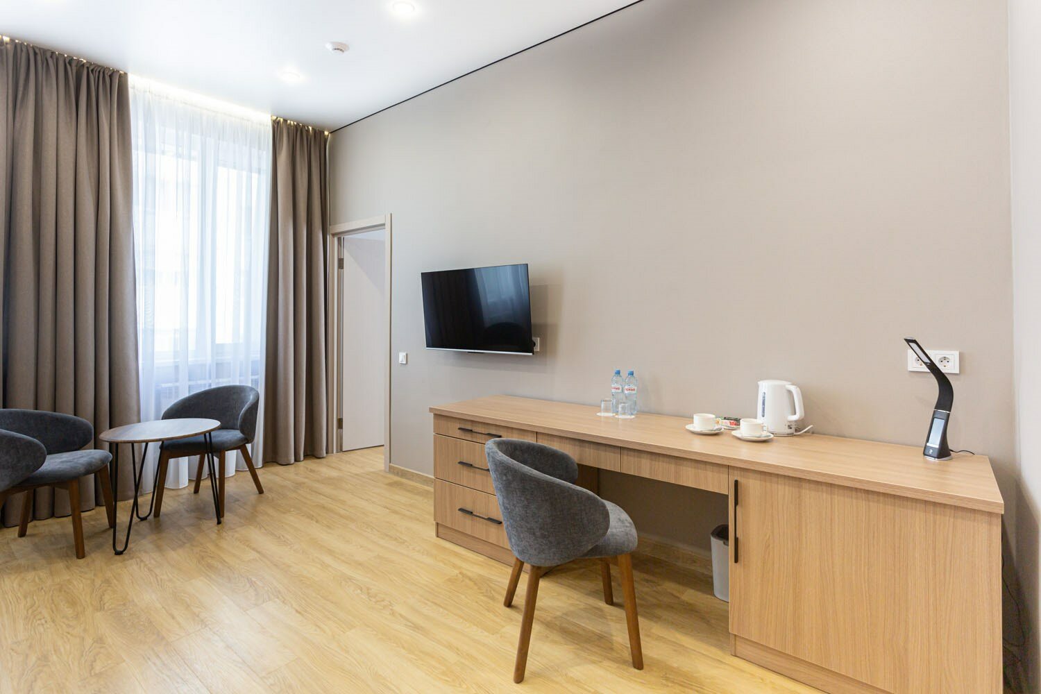 Номер "Люкс" (мини-бар включён)