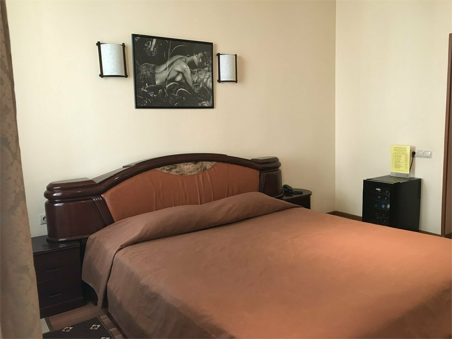 «Комфорт с одной двуспальной кроватью»