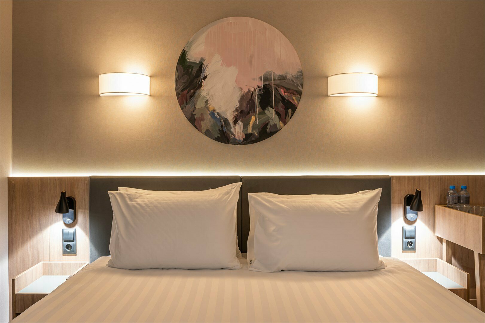 Улучшенный двухместный номер с одной кроватью