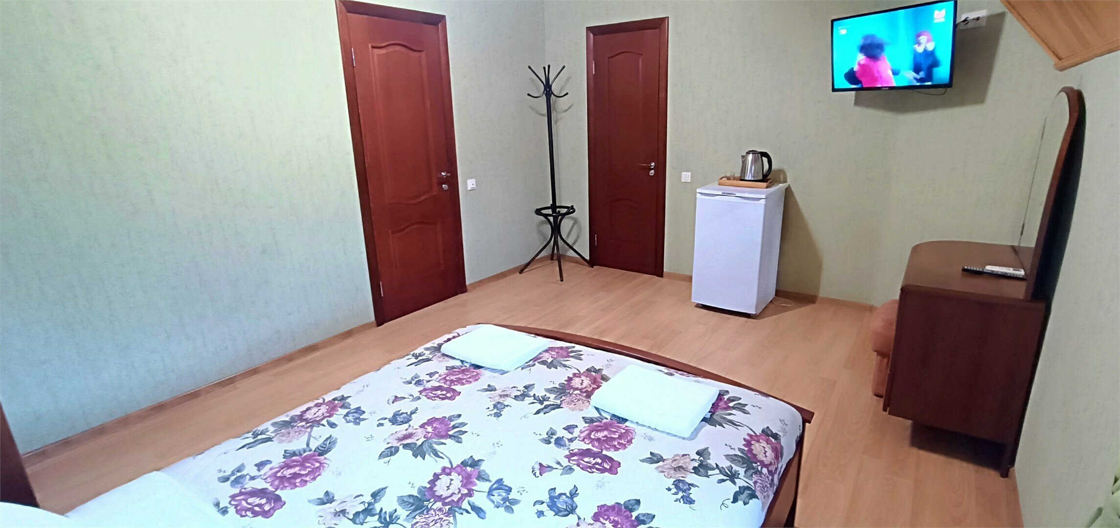 Двухместный номер "Комфорт" (мансарда 4 этаж)