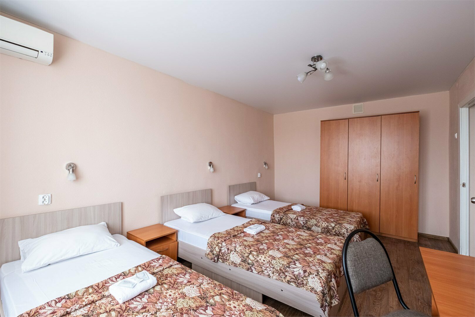 "Первая" категория с раздельными кроватями + доп.место