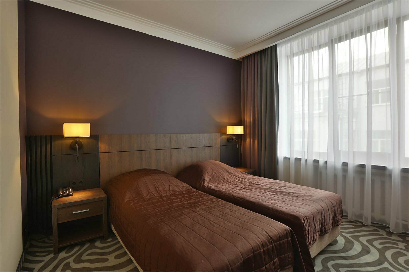 Улучшенный двухместный номер с 2 отдельными кроватями