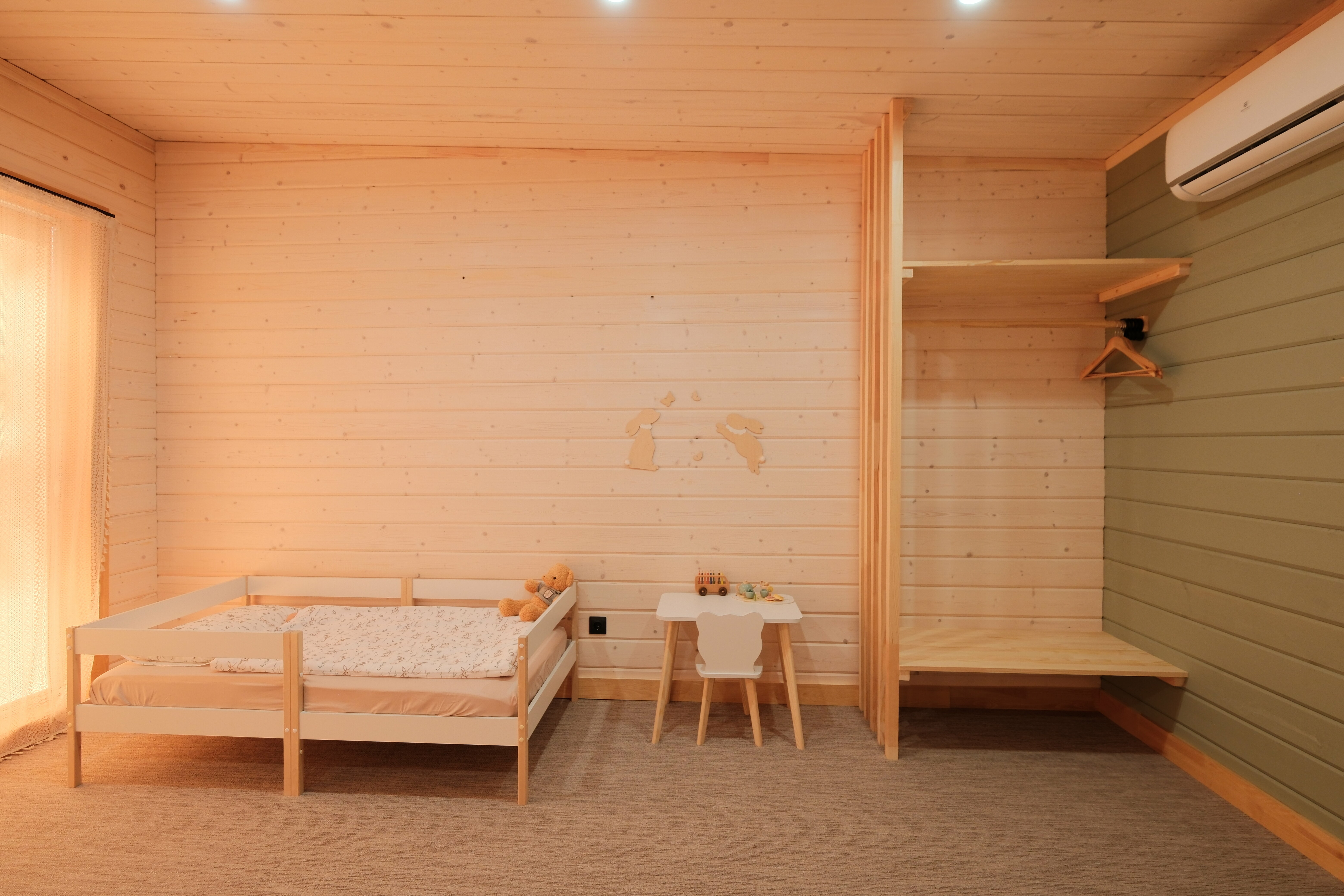 Дом с видом на лес