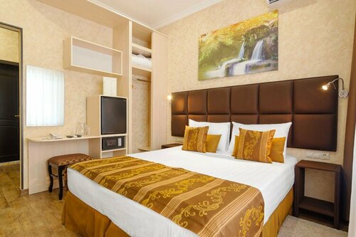 Стандарт двухместный с одной или двумя раздельными кроватями , без балкона