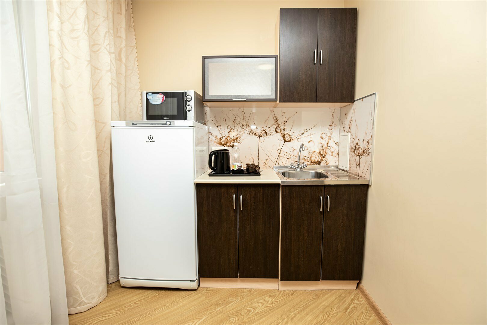 Номер-студия с кроватью размера «king-size»