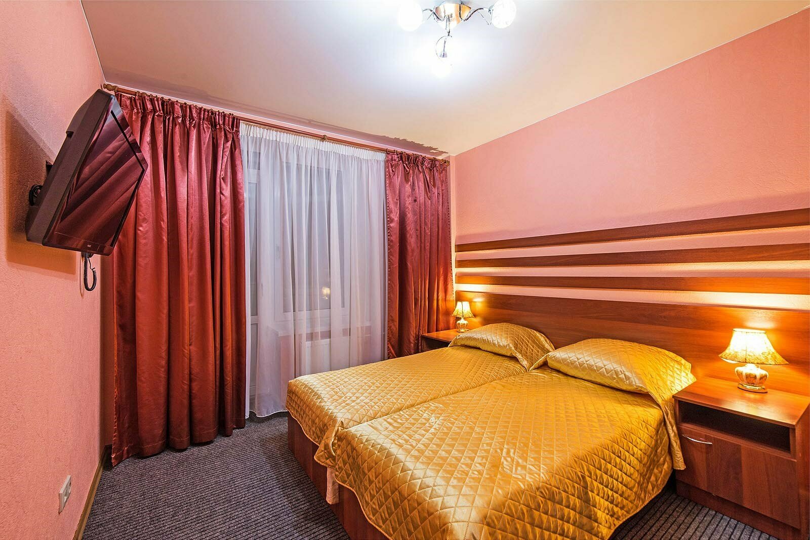 Двухместный номер (1 комната в 2ух. комнатном4-х местном номере)