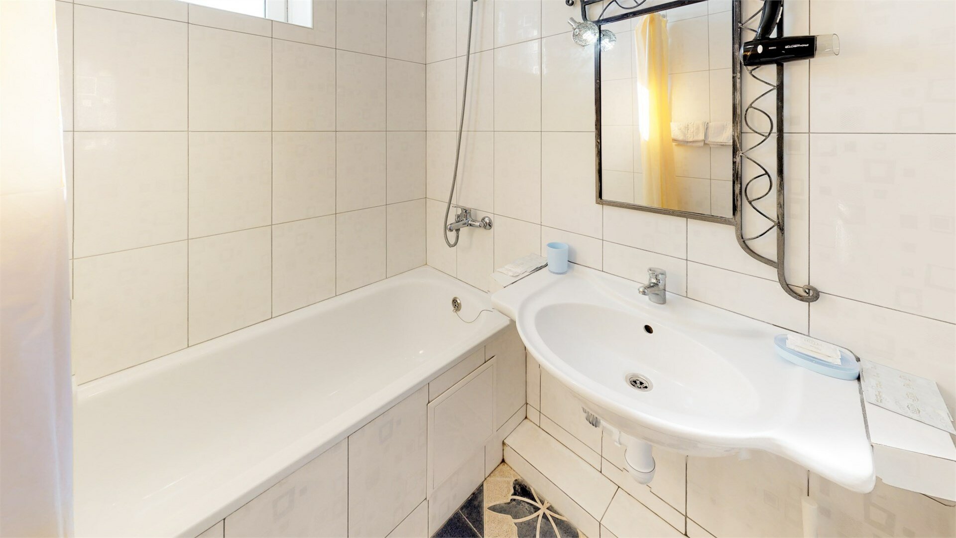 СЕМЕЙНЫЙ ДВУХКОМНАТНЫЙ