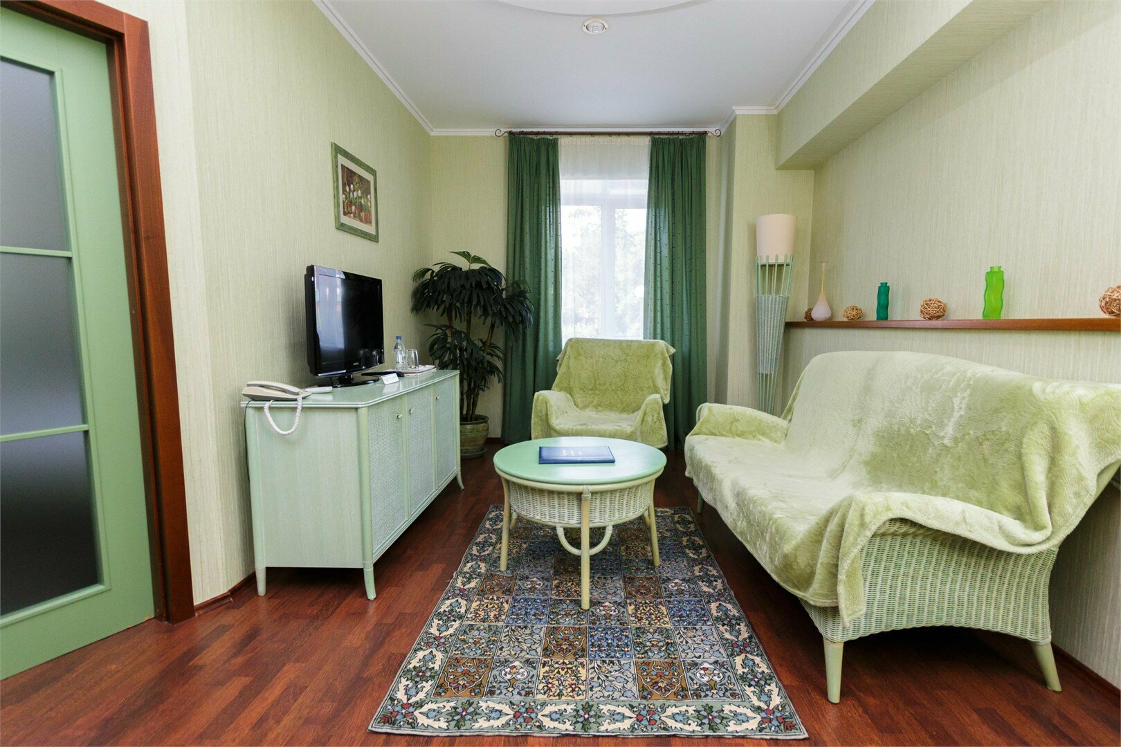 Джуниор сюит №2