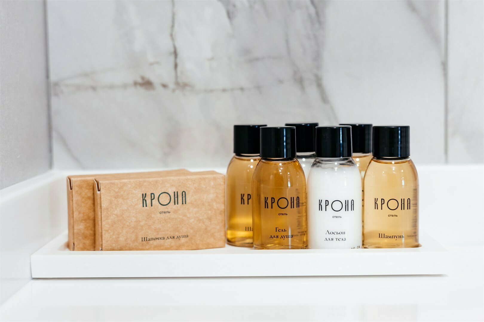 Джуниор Сюит