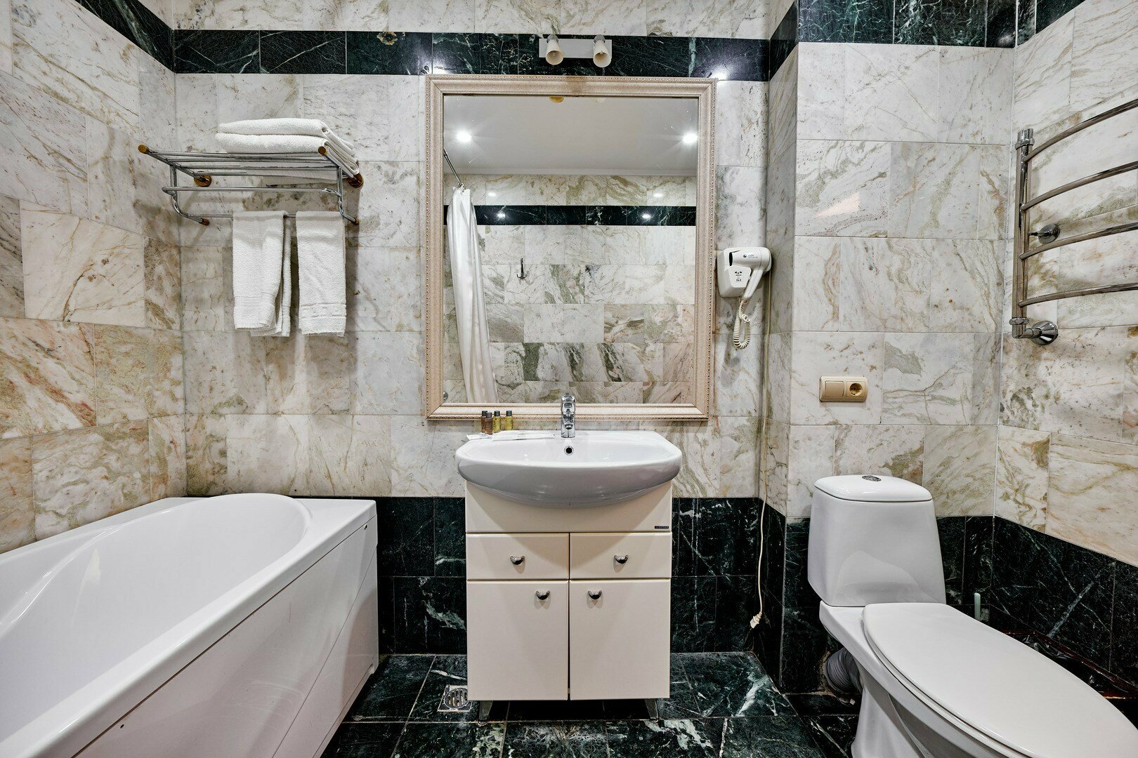 Студия с балконом (Доп. корпус)