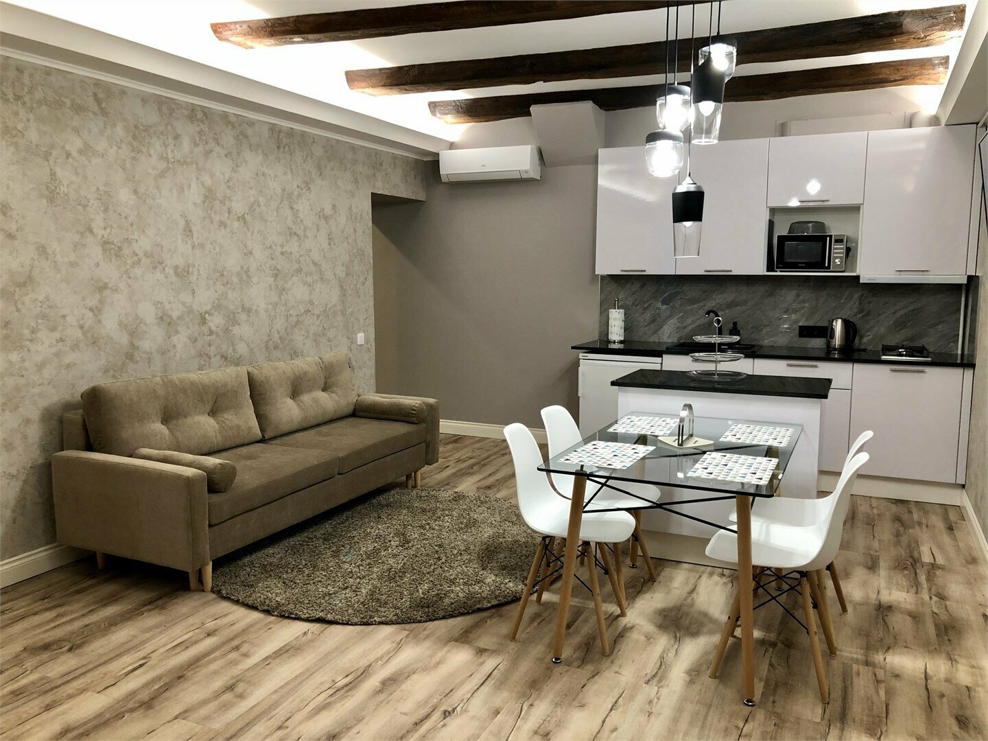 Апартаменты