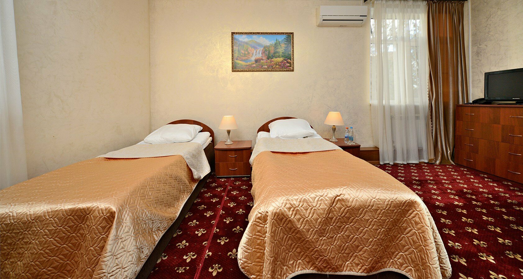 ПОЛУЛЮКС (Twin)