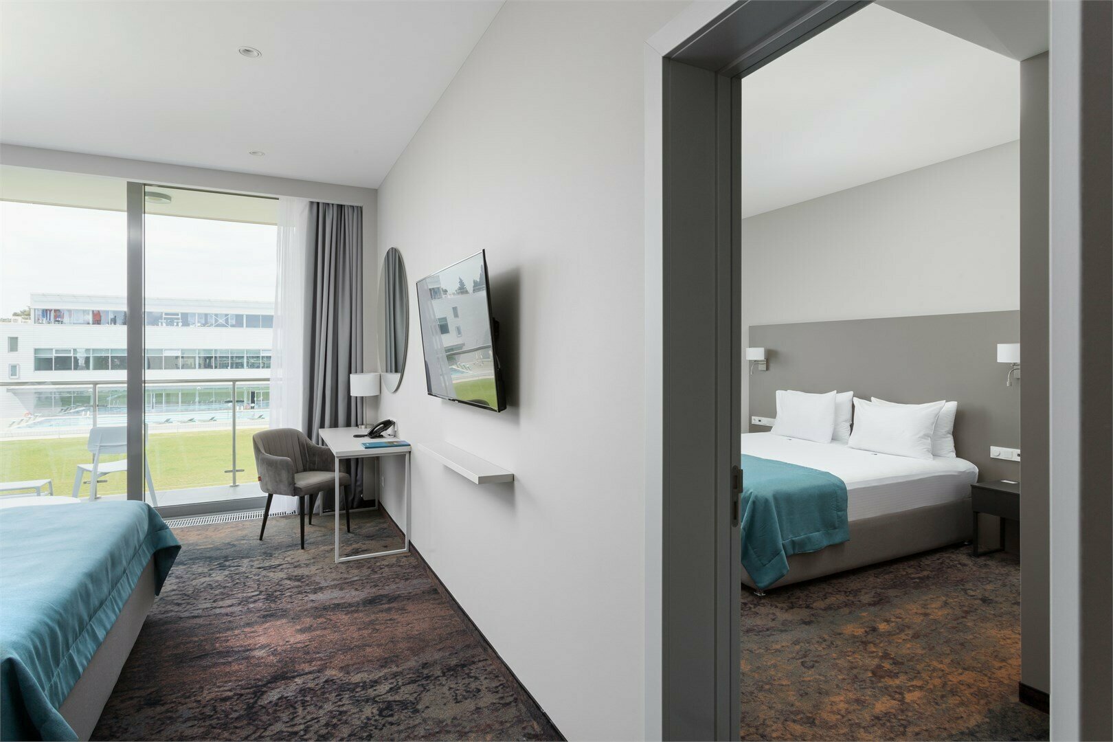 Семейный двухкомнатный номер