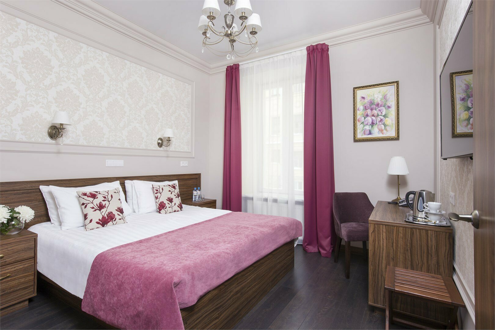 Семейный номер с гостиной