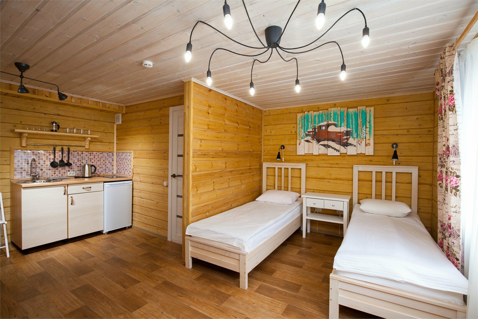 Комната  с двумя кроватями (СОЕДИНЯЮТСЯ)