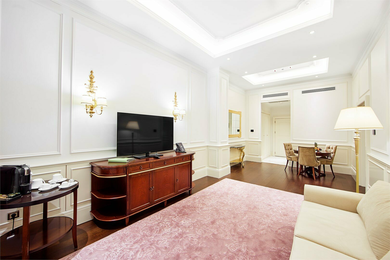 Улучшенный Люкс