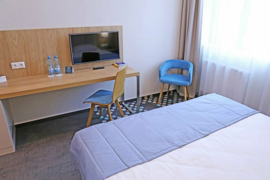 Стандартный двухместный номер с 1 большой кроватью