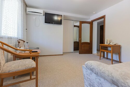 ЛЮКС с видом на горы