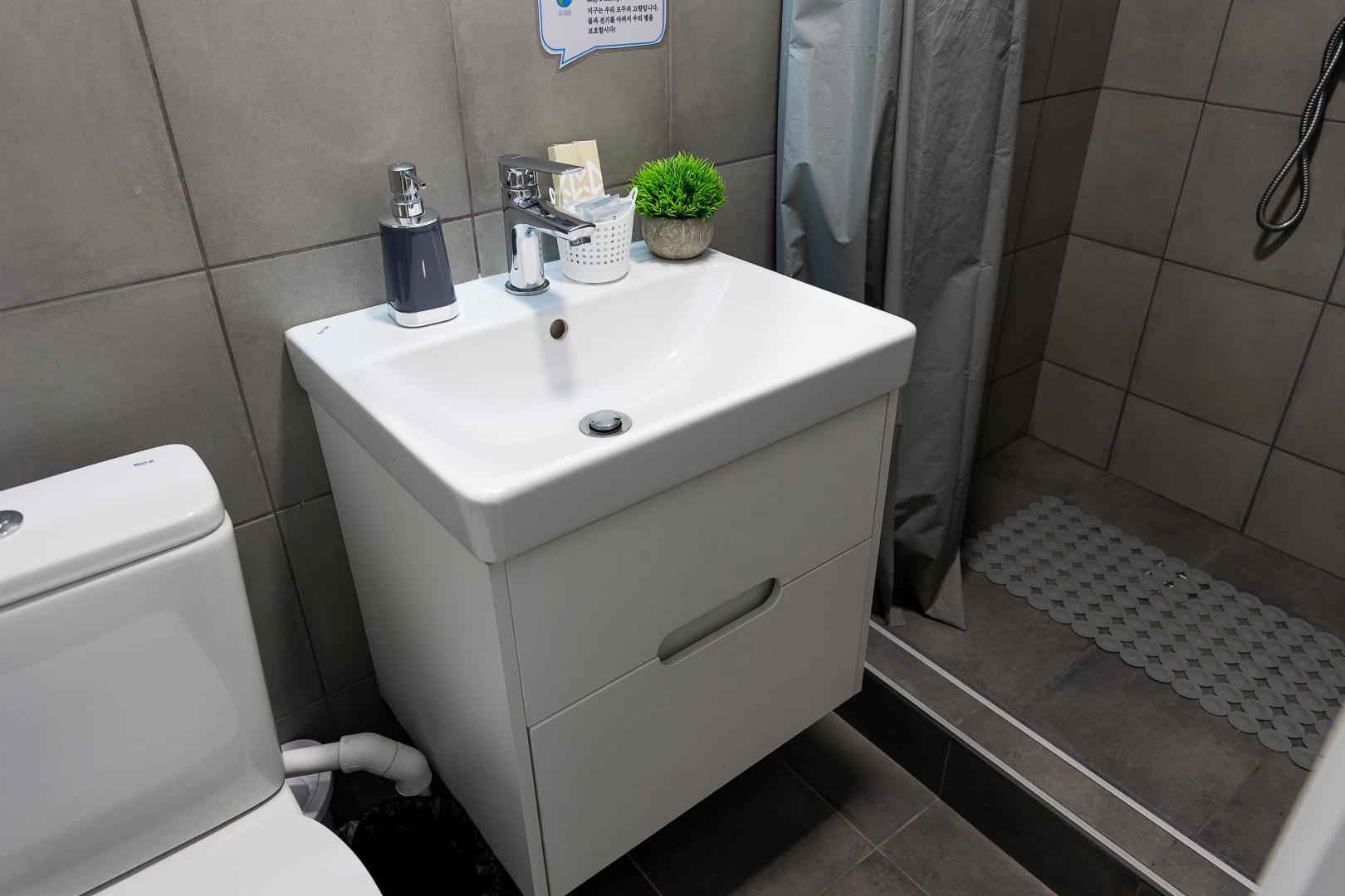 Двухместный номер с 1 кроватью и собственной ванной комнатой