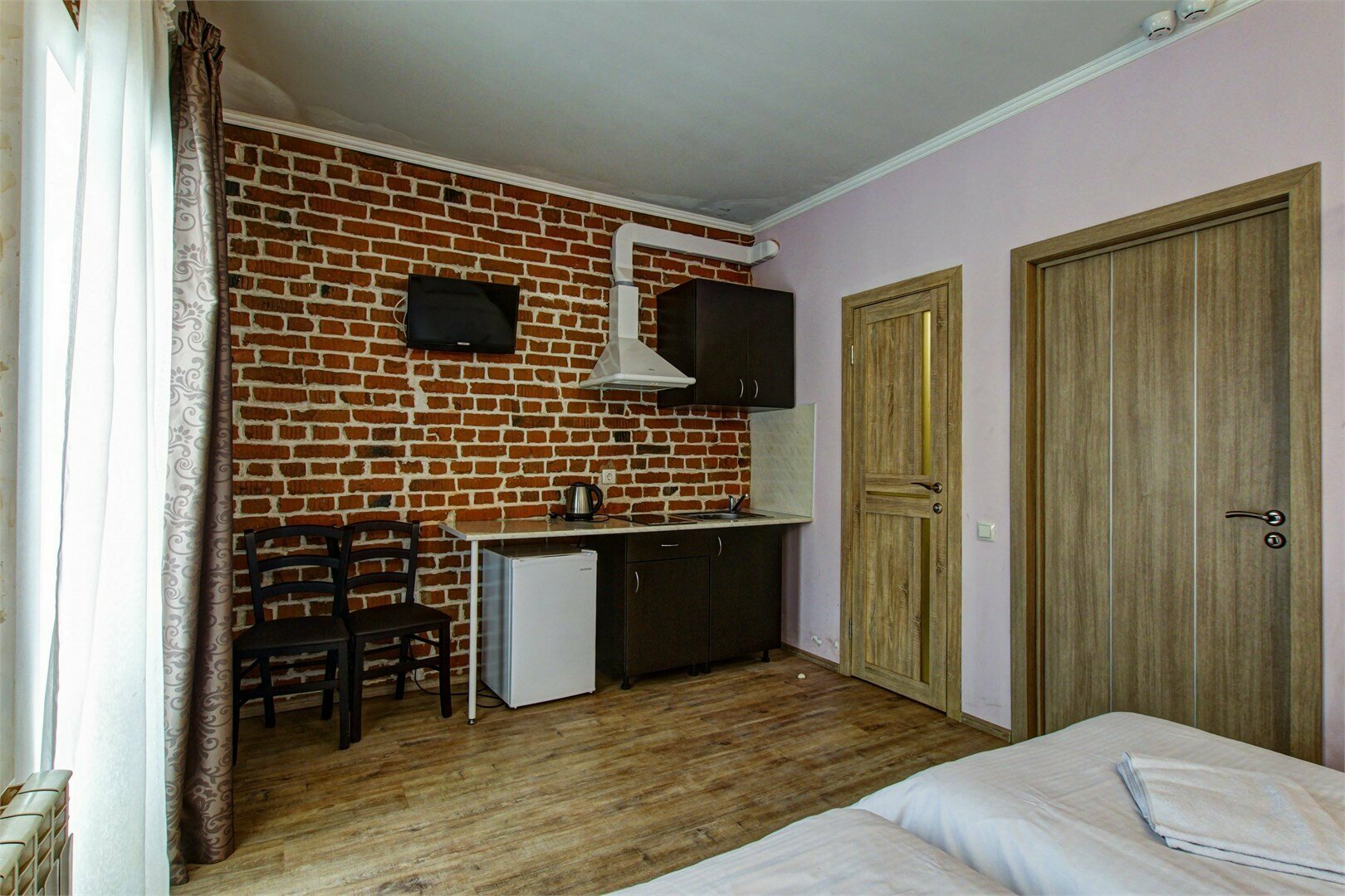 Улучшенный двухместный номер с 2 отдельными кроватями