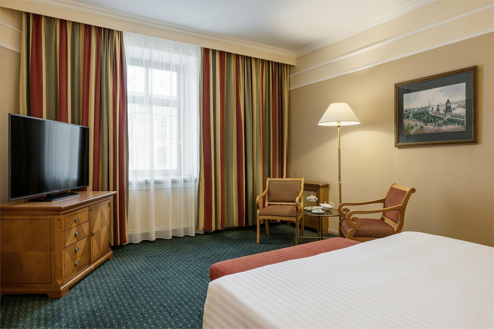 Полулюкс с доступом в представительскую гостиную