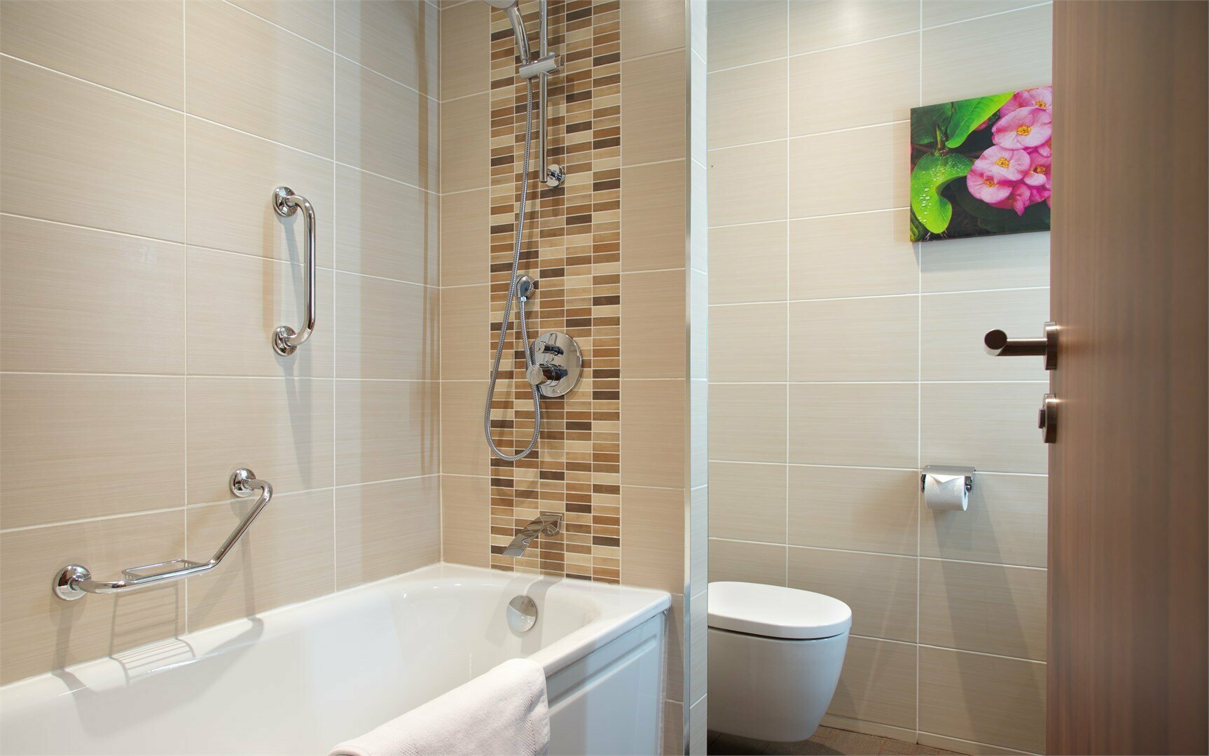 Семейный номер с кроватью размера «queen-size»