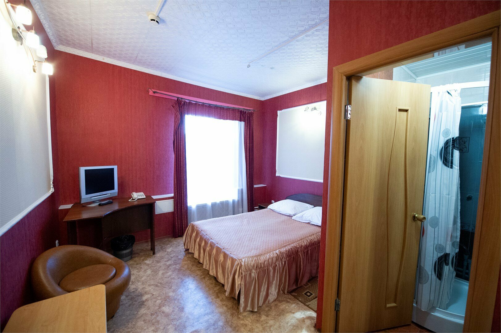 Бюджетный двухместный номер с одной кроватью