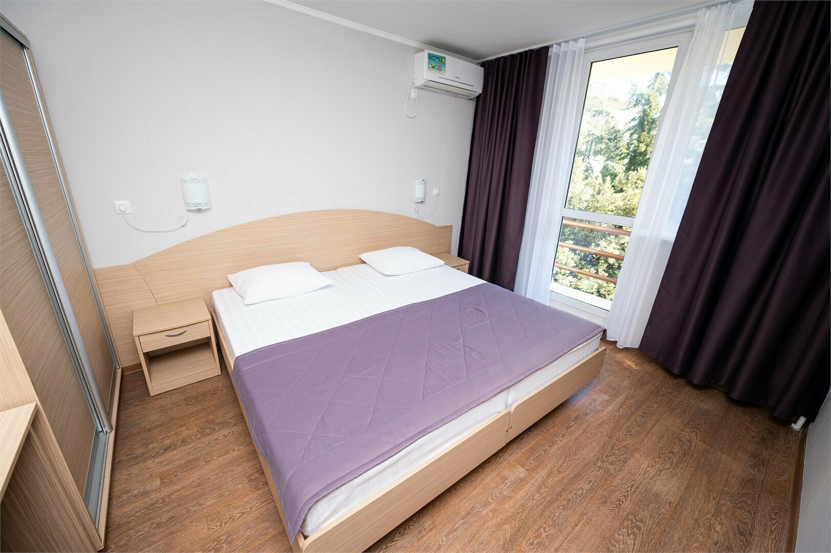 Двухкомнатный фэмили +