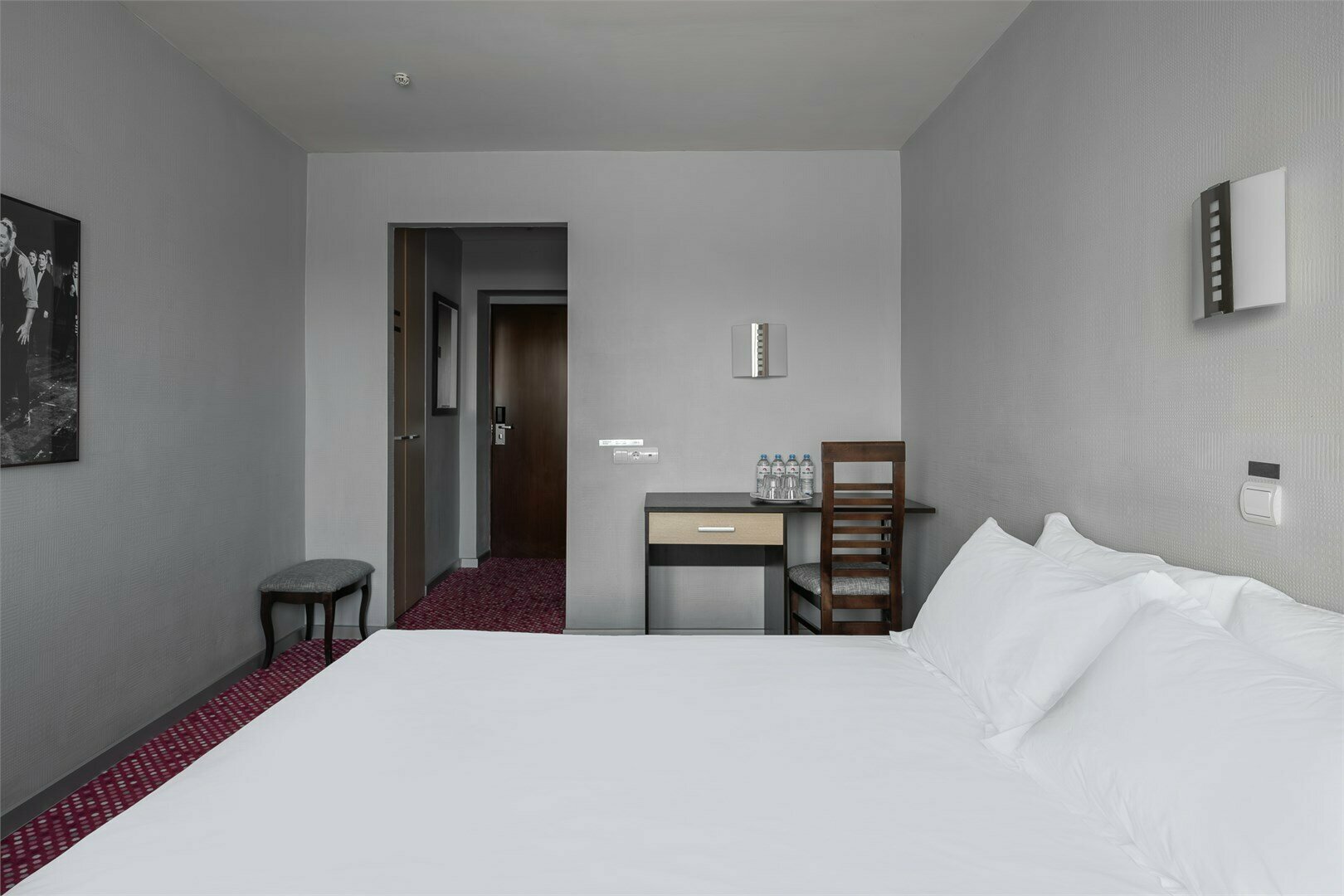 Стандарт с двуспальной кроватью