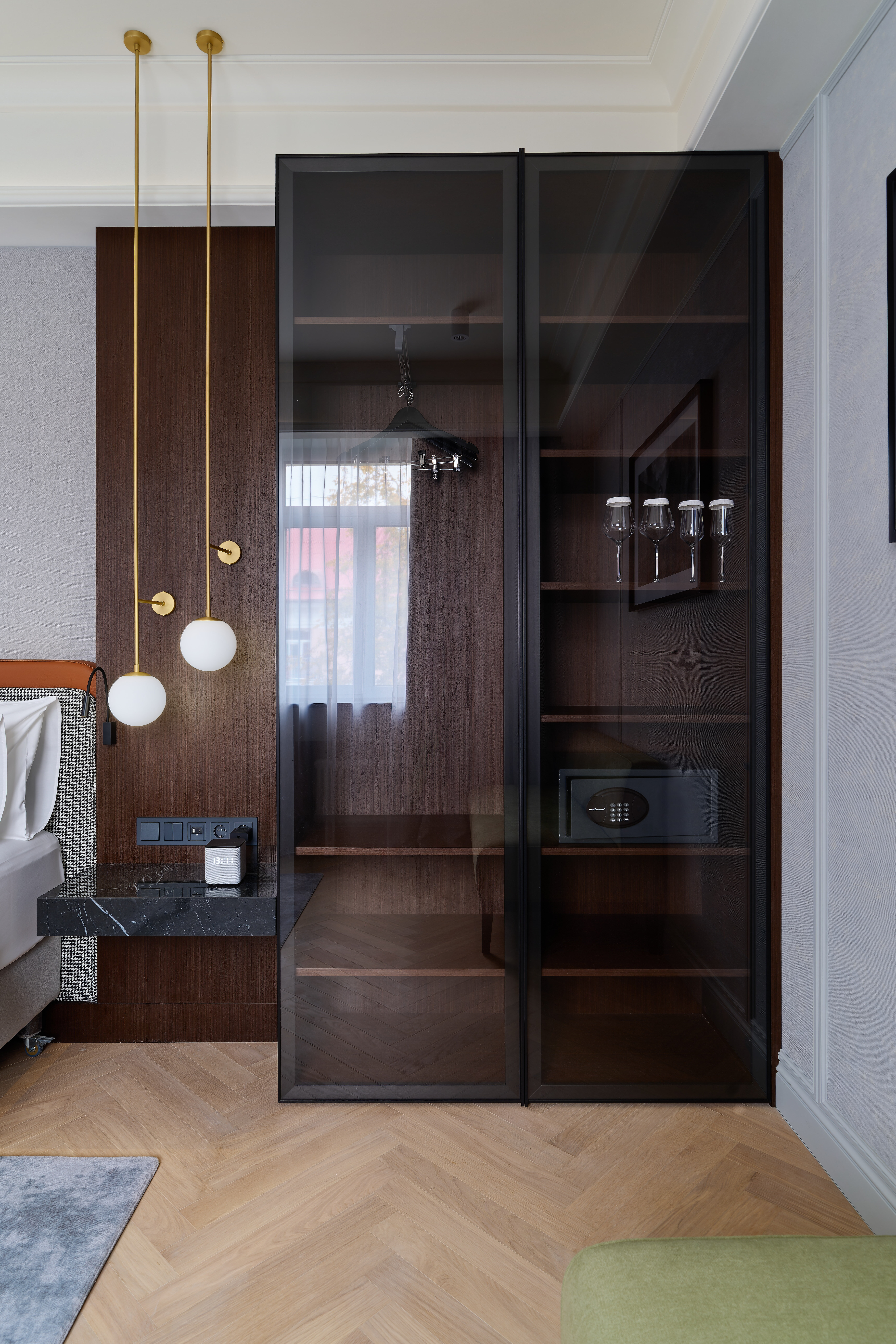 Улучшенный двухместный номер с 2 отдельными кроватями