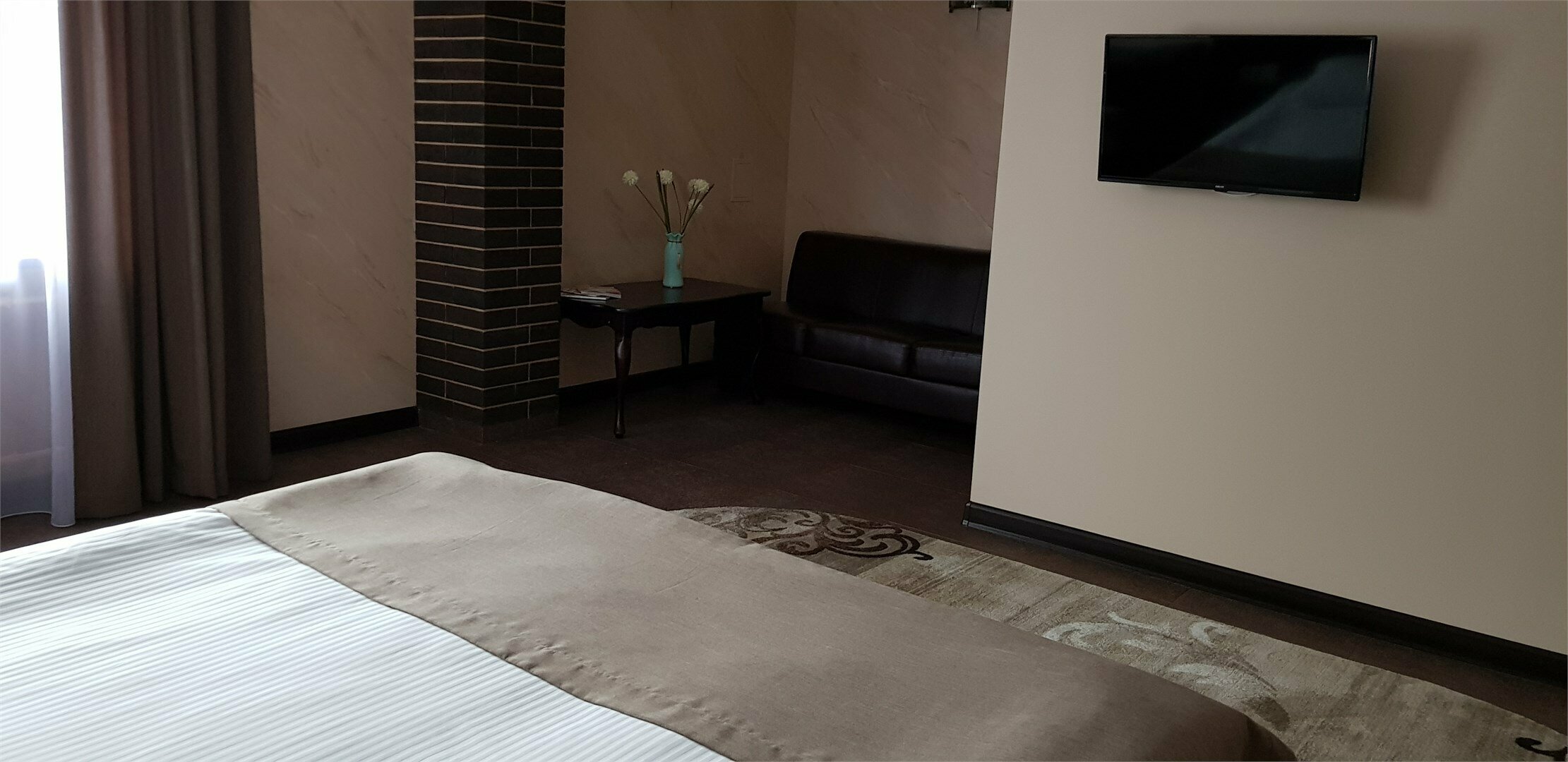 Большой двухместный номер с 1 кроватью