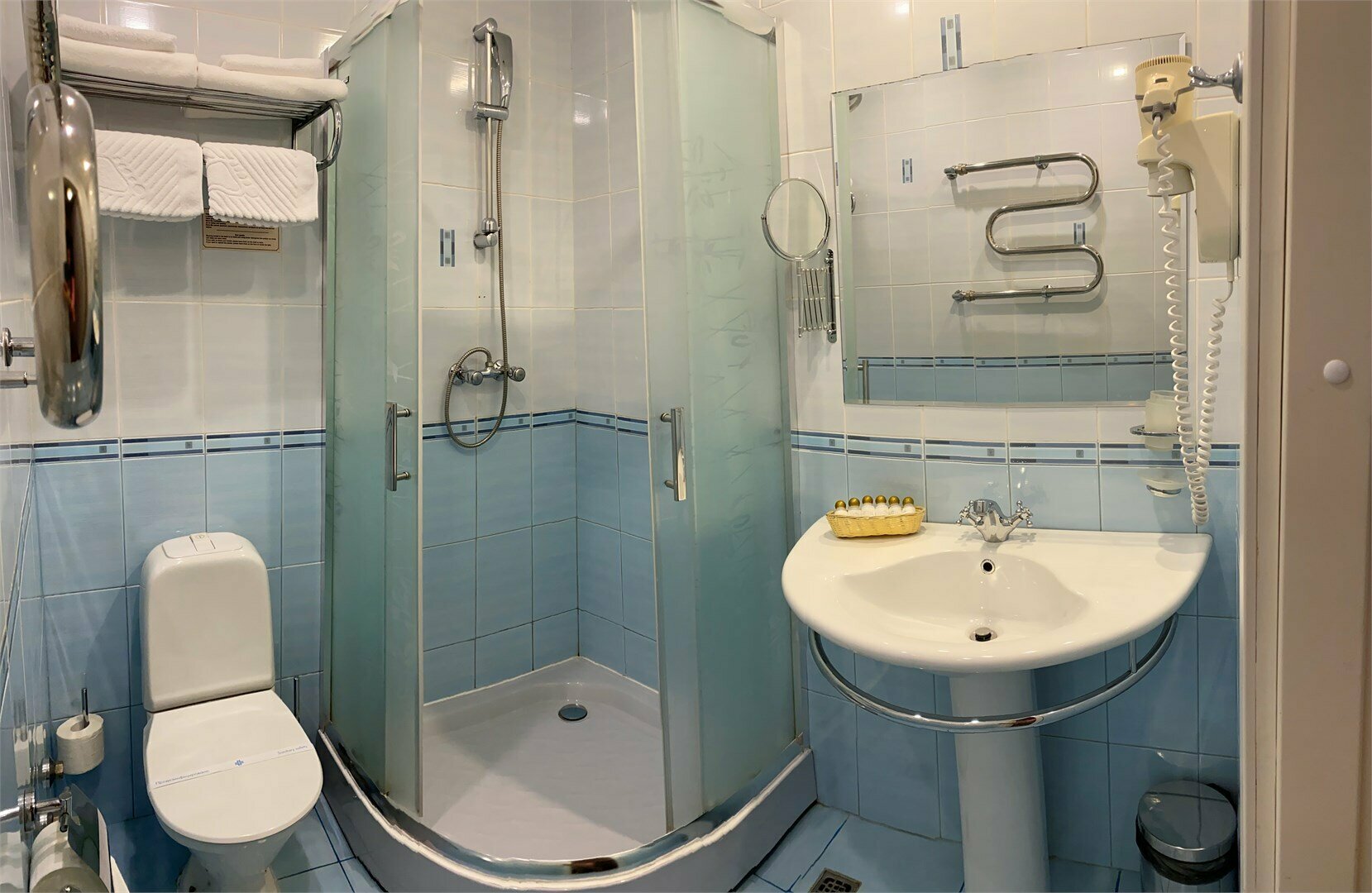 Полулюкс TWN 205