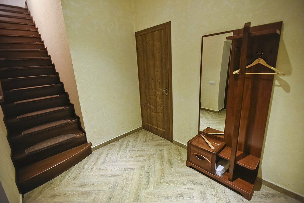 "Дом Перевертыш" второй этаж целиком