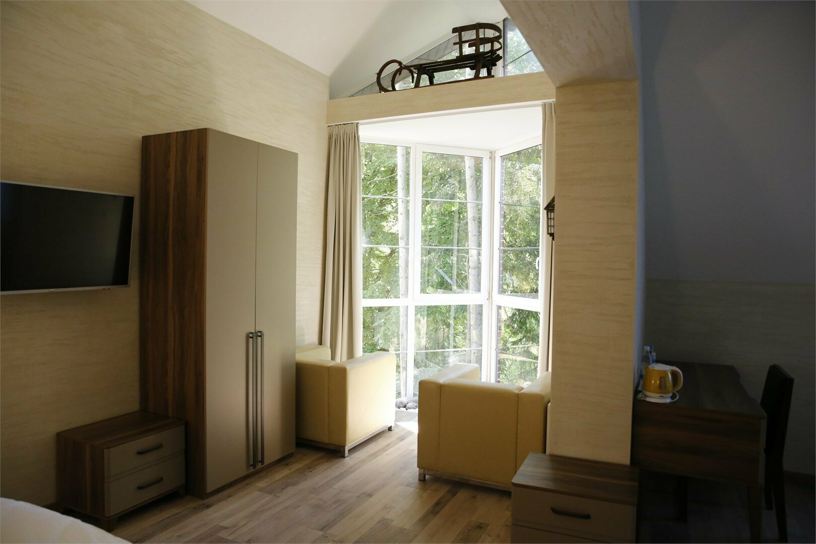 Джуниор Сьют