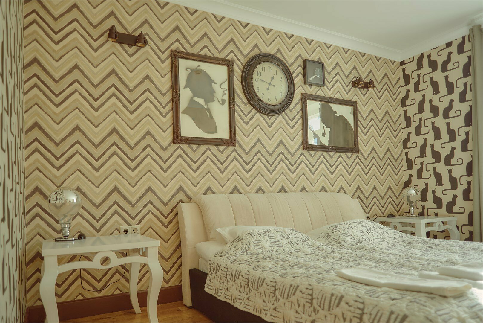 Стандарт с одной двуспальной кроватью