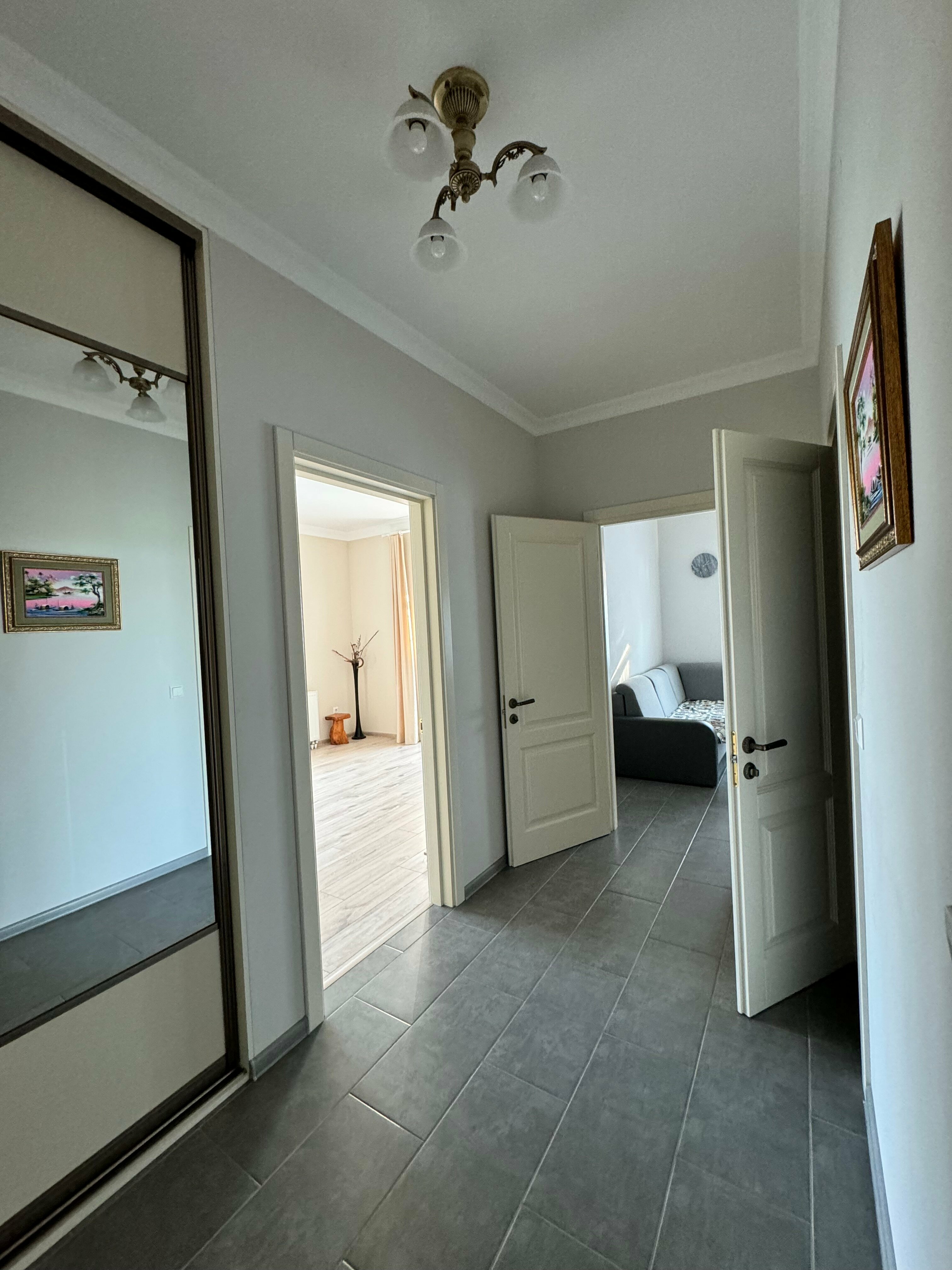 Трехместный номер с видом на море