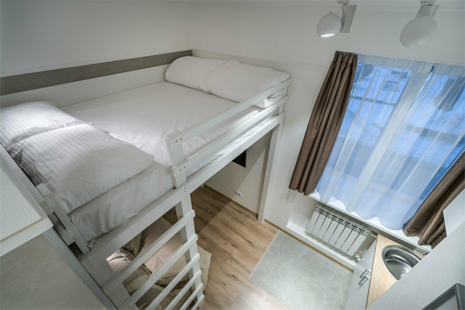 Семейный апартамент-студио 103