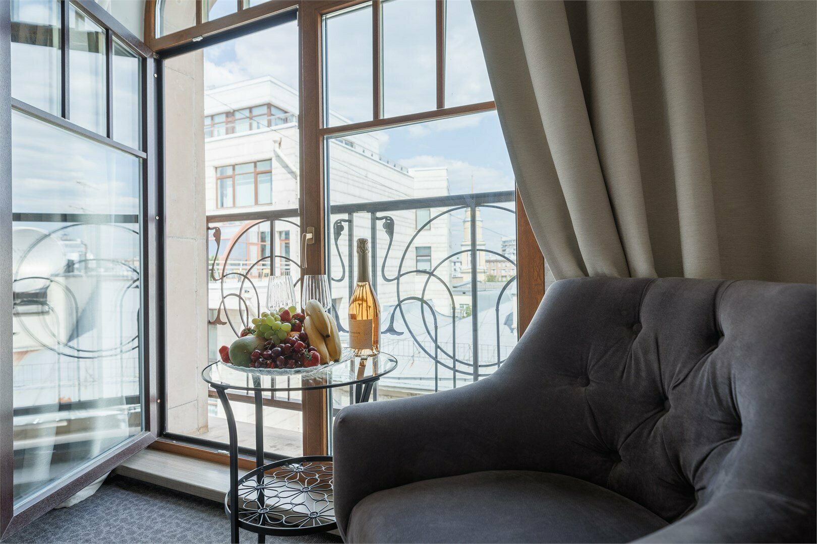 Супериор с видом