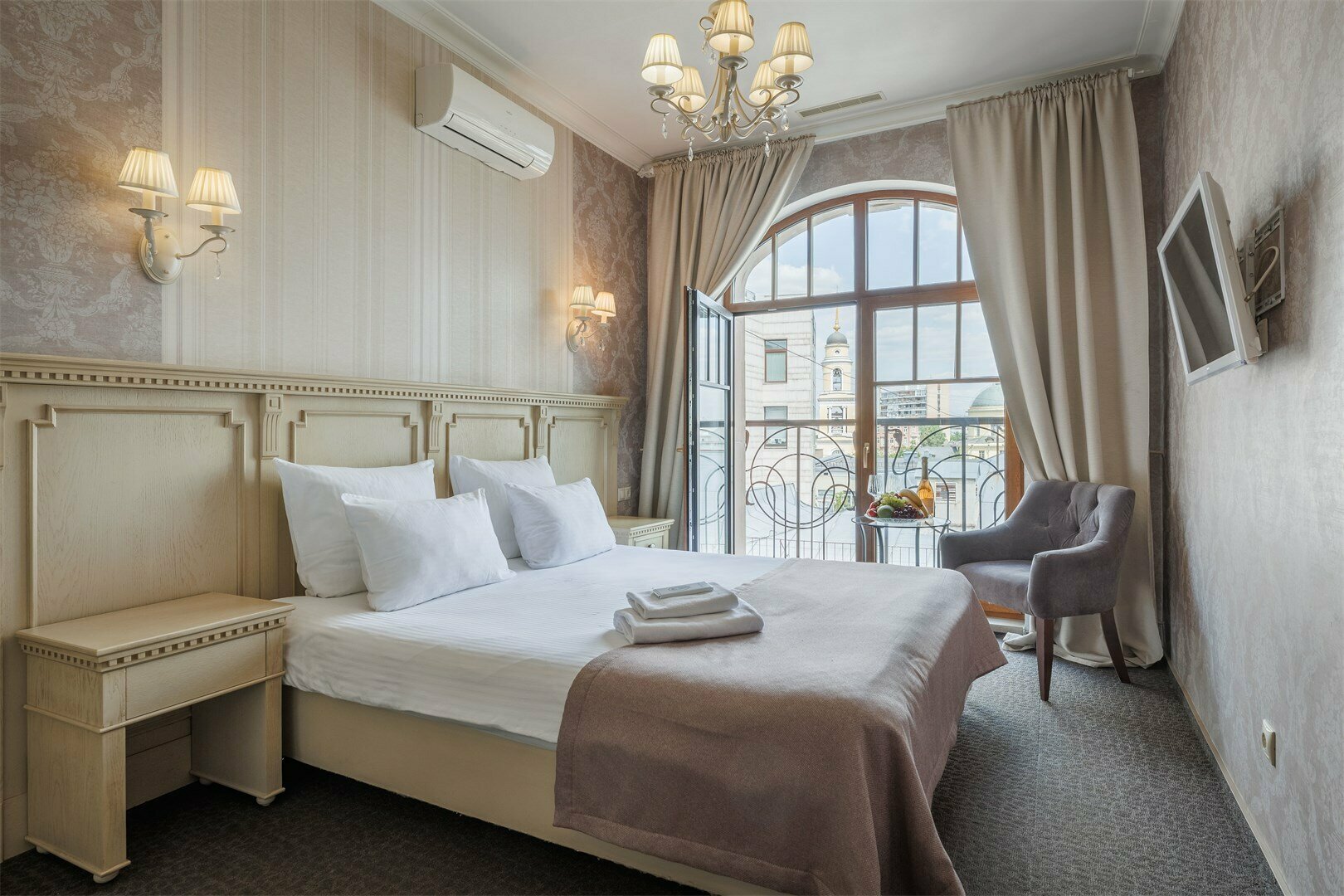 Супериор с видом