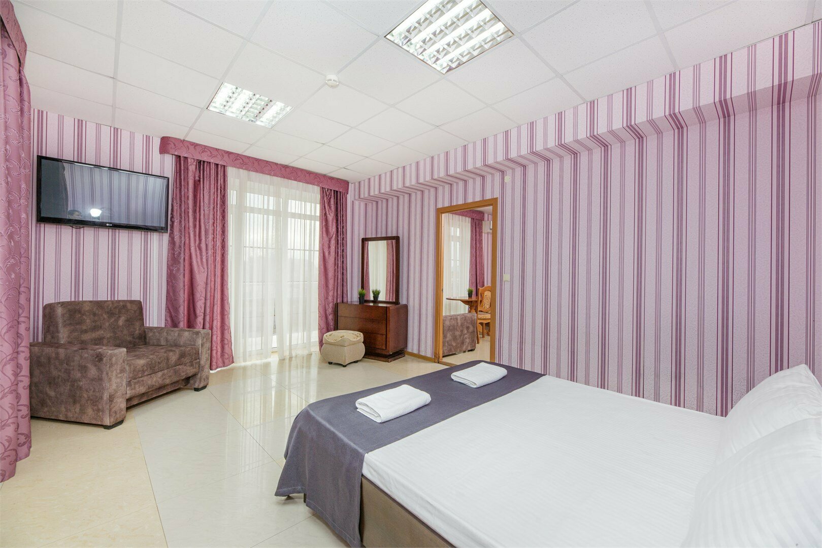 2-х местн.2-х комнатный" Семейный"