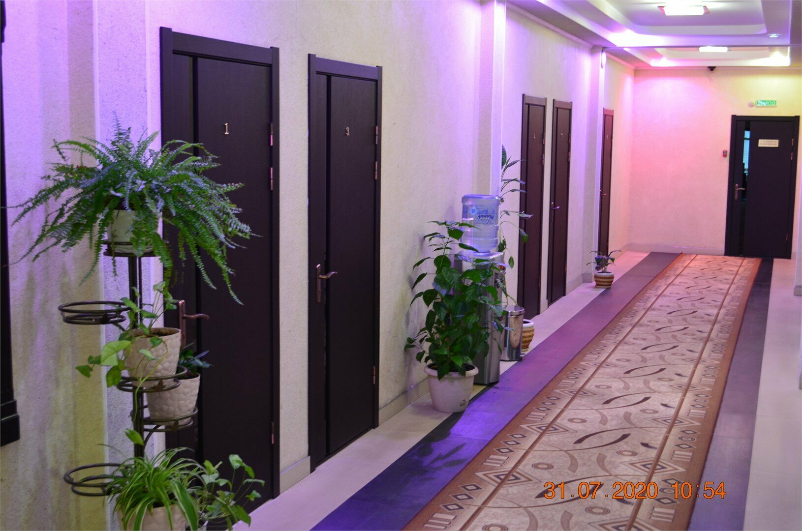 Стандартный с двуспальной кроватью