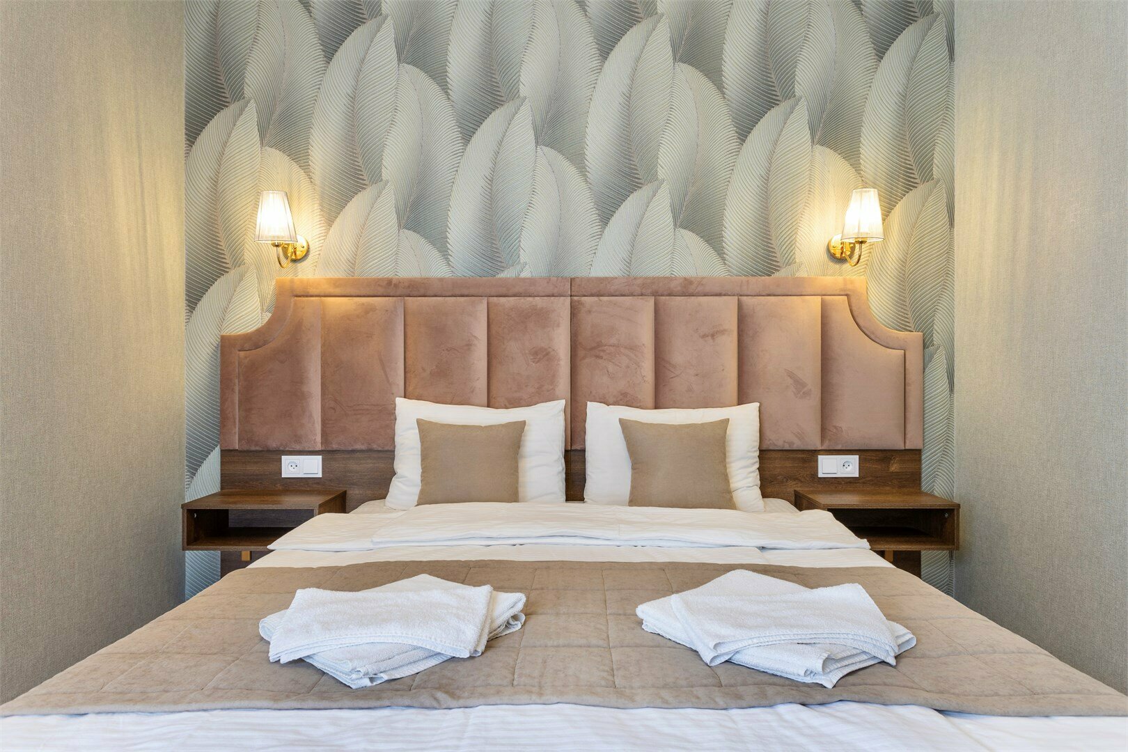 Двухместный номер "Люкс" с балконом